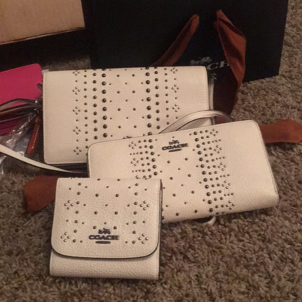 NWT COACH WHITE LEATHER SET